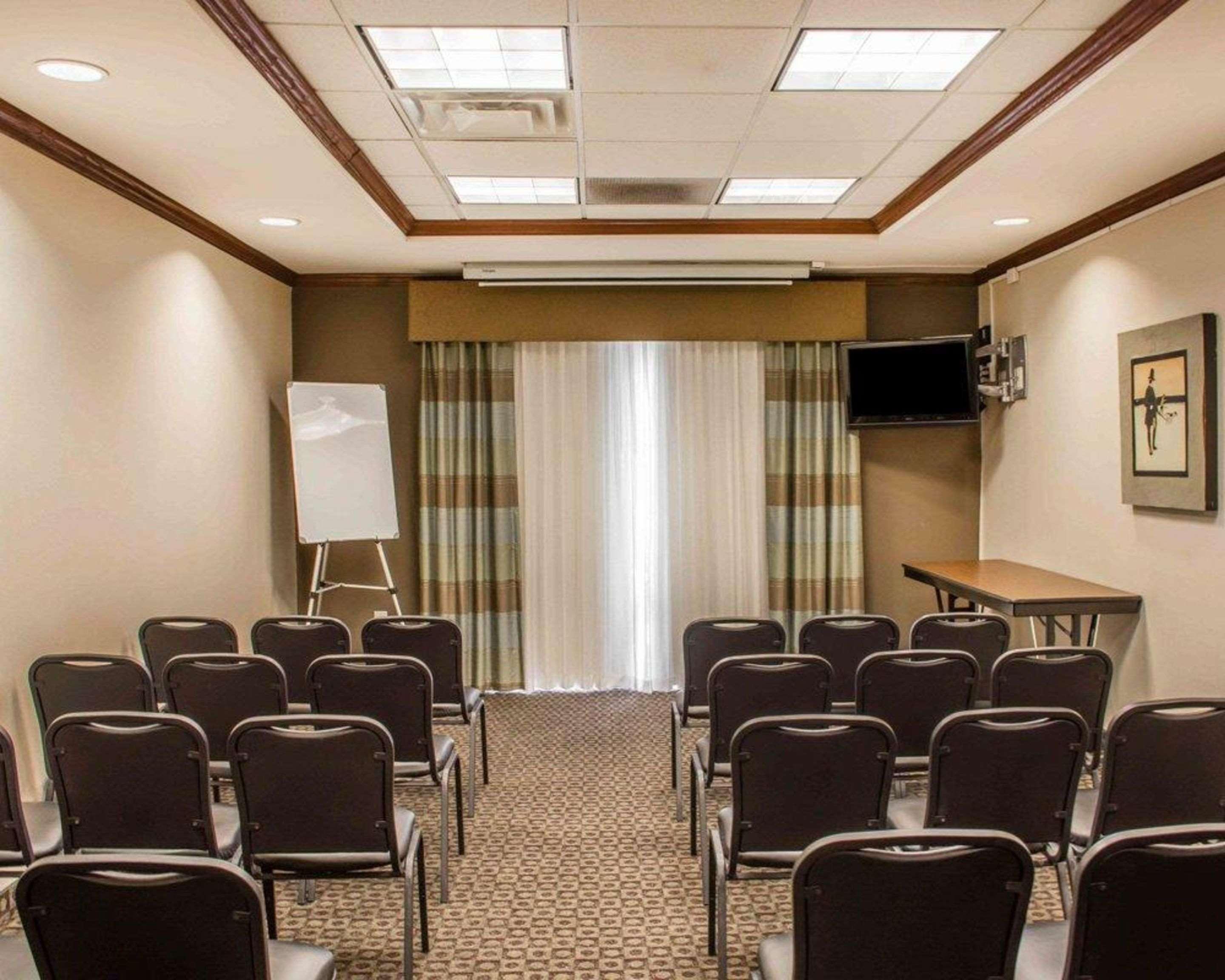 Comfort Suites Huntsville Midcity District At Research Park Extérieur photo