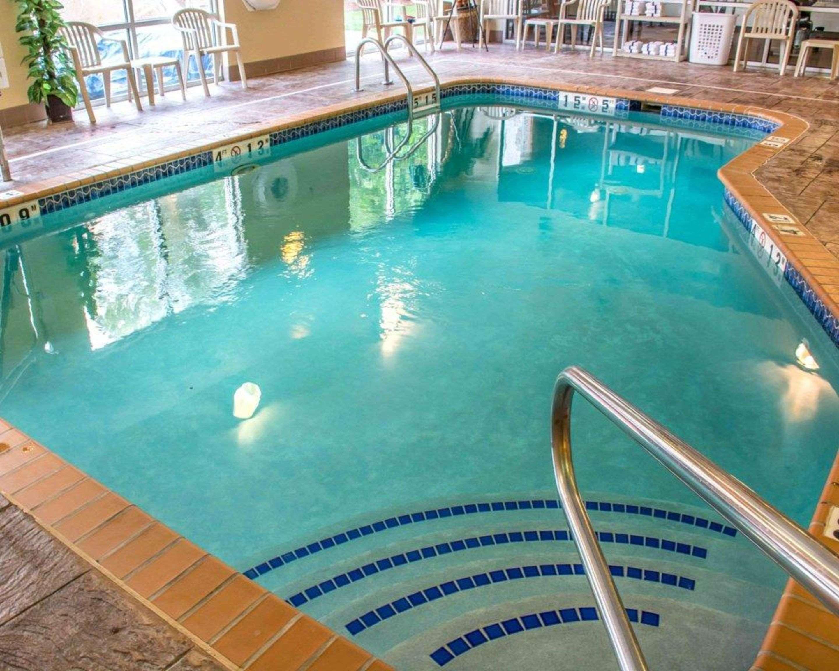 Comfort Suites Huntsville Midcity District At Research Park Extérieur photo