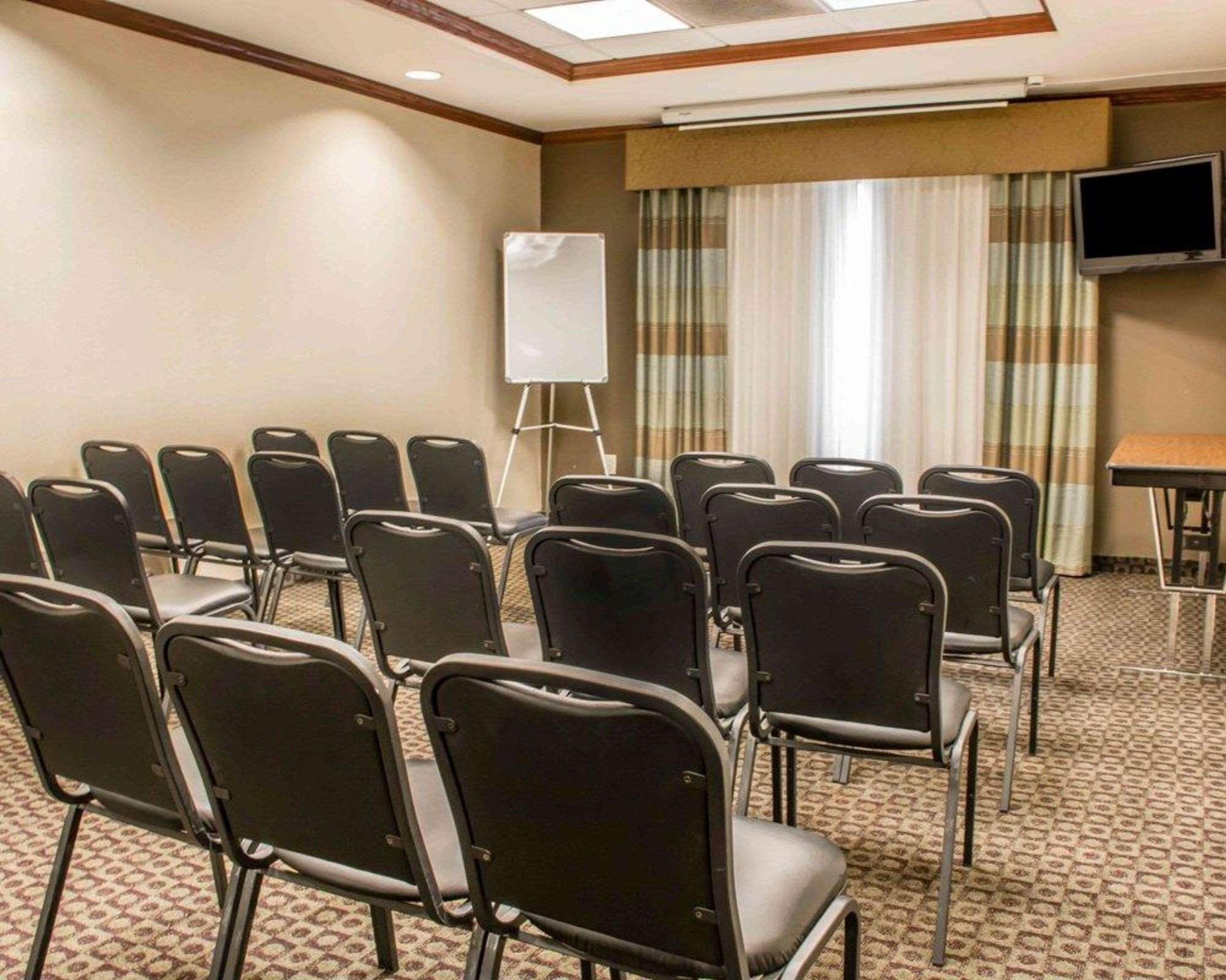 Comfort Suites Huntsville Midcity District At Research Park Extérieur photo