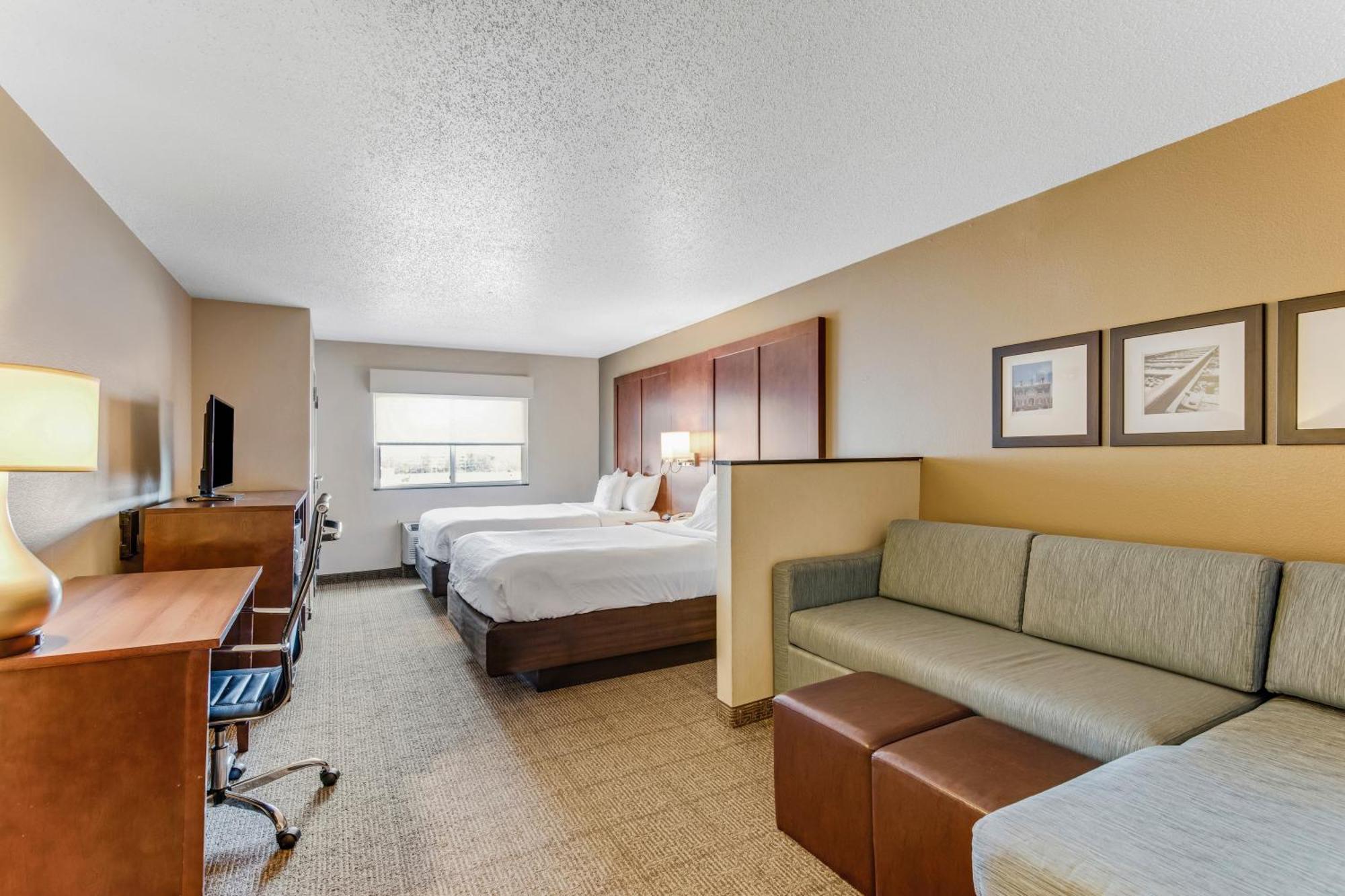 Comfort Suites Huntsville Midcity District At Research Park Extérieur photo