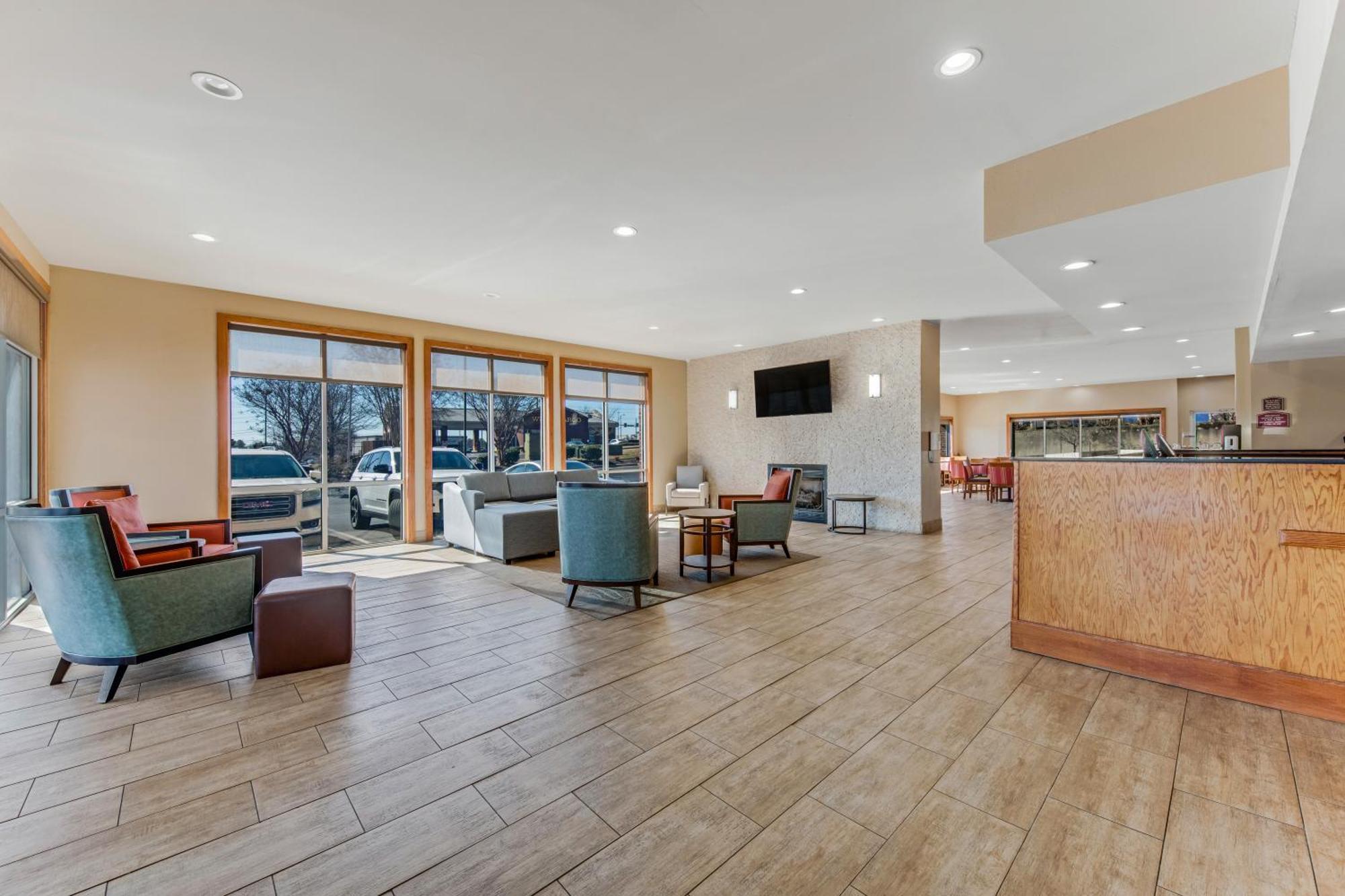 Comfort Suites Huntsville Midcity District At Research Park Extérieur photo