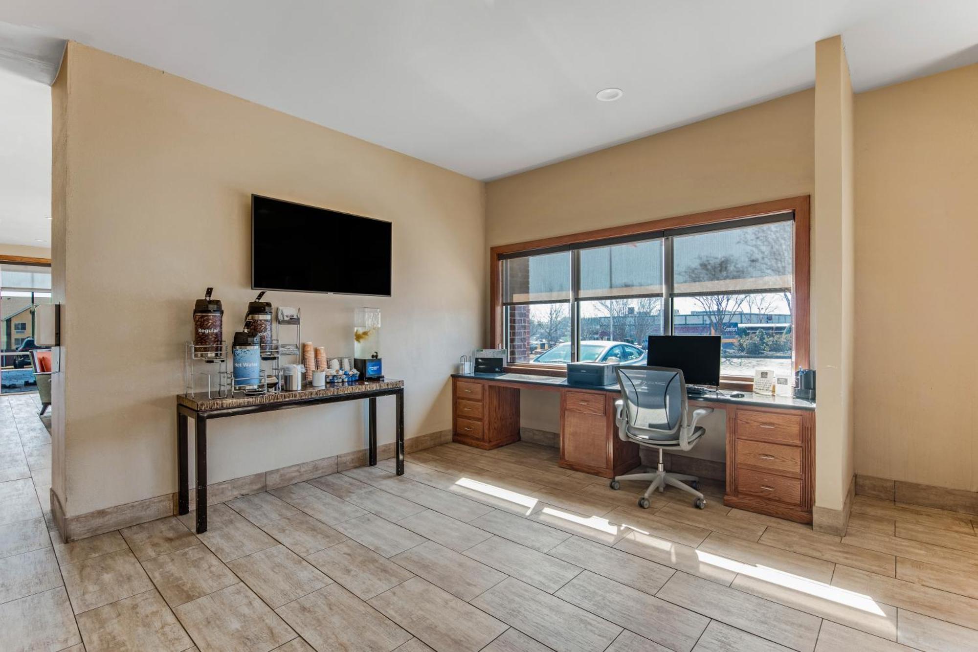 Comfort Suites Huntsville Midcity District At Research Park Extérieur photo